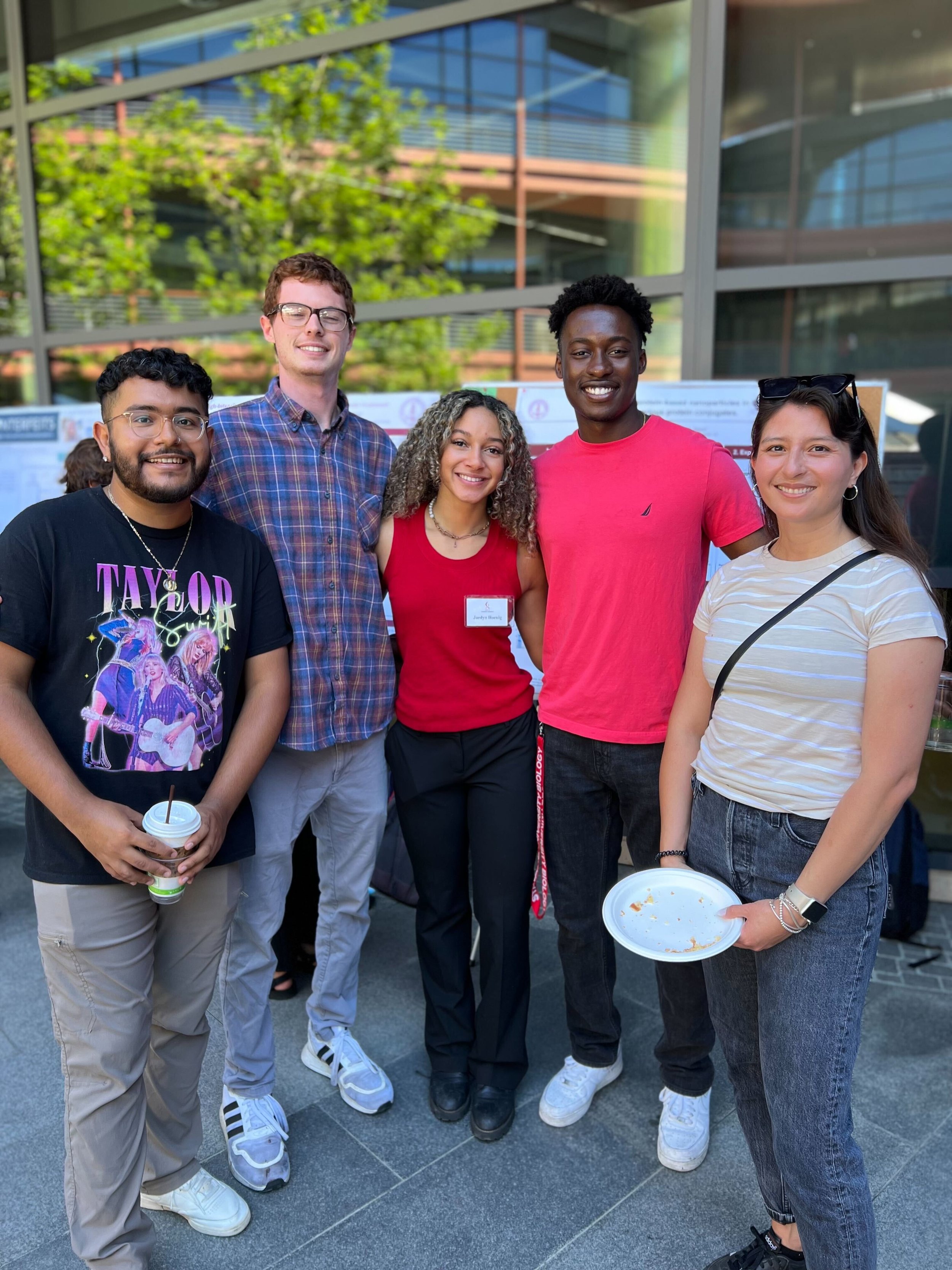 Sharaf Lab photo: 220826 BSURP and Bio-X undergraduate research poster presentations