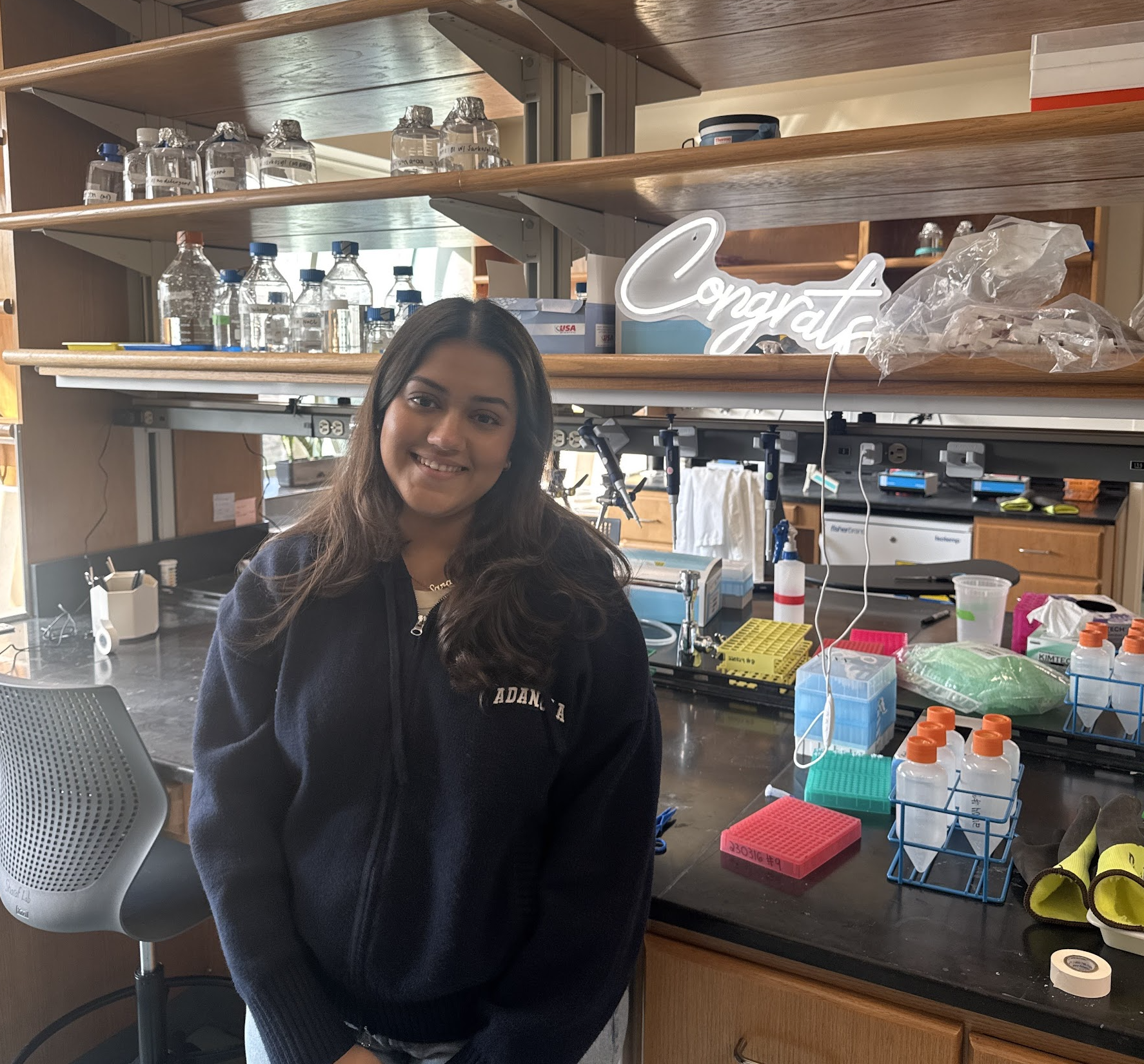 Sharaf Lab photo: 261217 Sara’s first graduate school acceptance